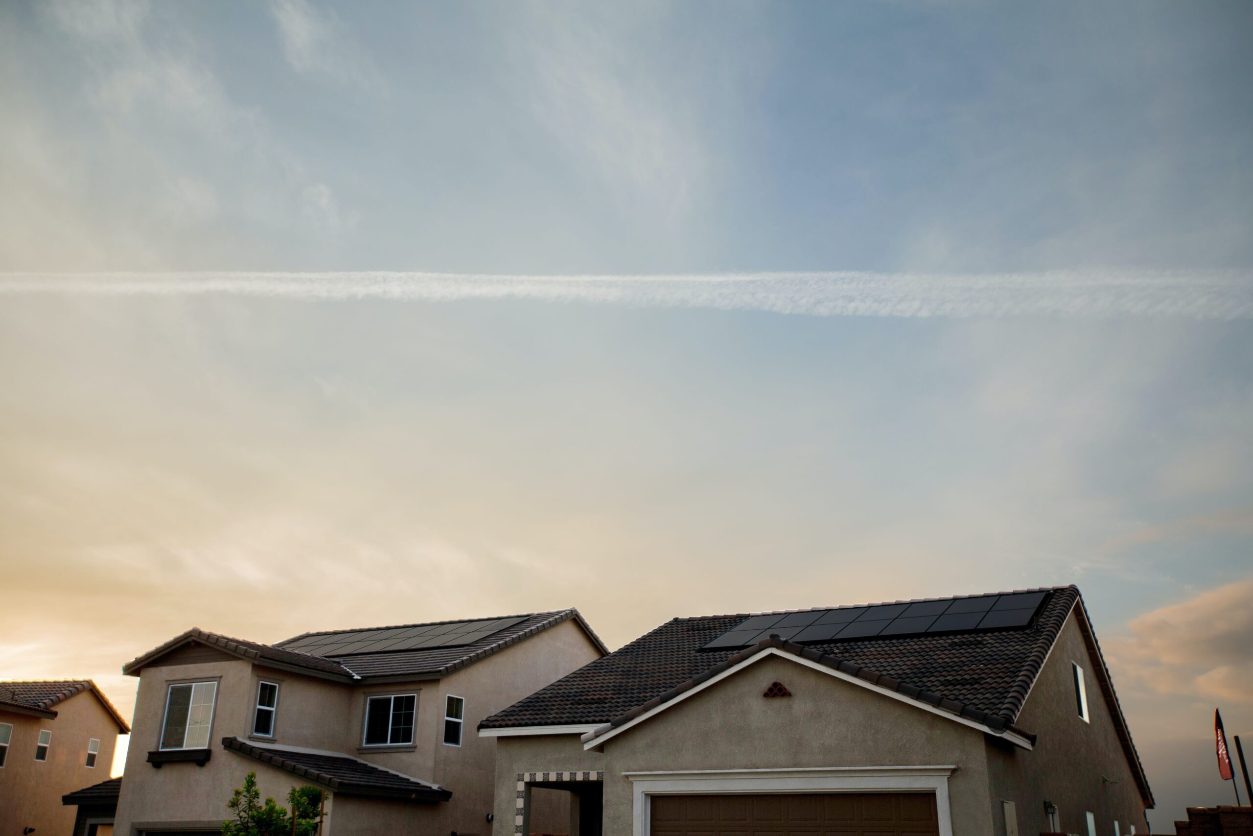vivint-solar-_ciUqT1HEuY-unsplash-scaled